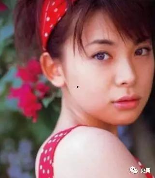 av很多妹子,盘点那些令人惊艳的性感女神