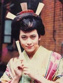 林志颖明星做作,明星光环下的做作演绎，揭秘娱乐圈的华丽面具