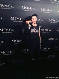 明星时尚icon,跟随时尚icon的潮流步伐