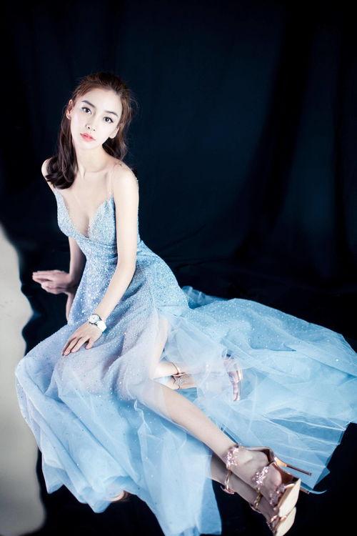 杨颖性感丝袜视频大全,性感瞬间大盘点